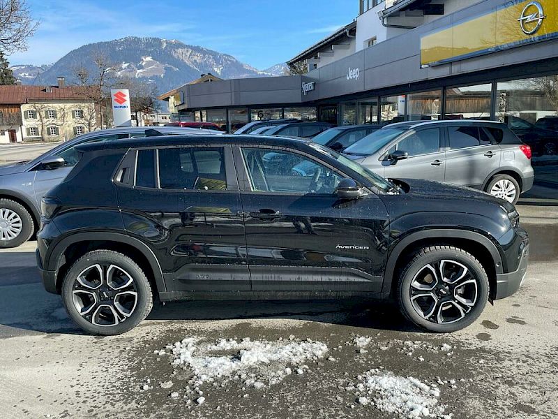 Jeep Avenger Summit