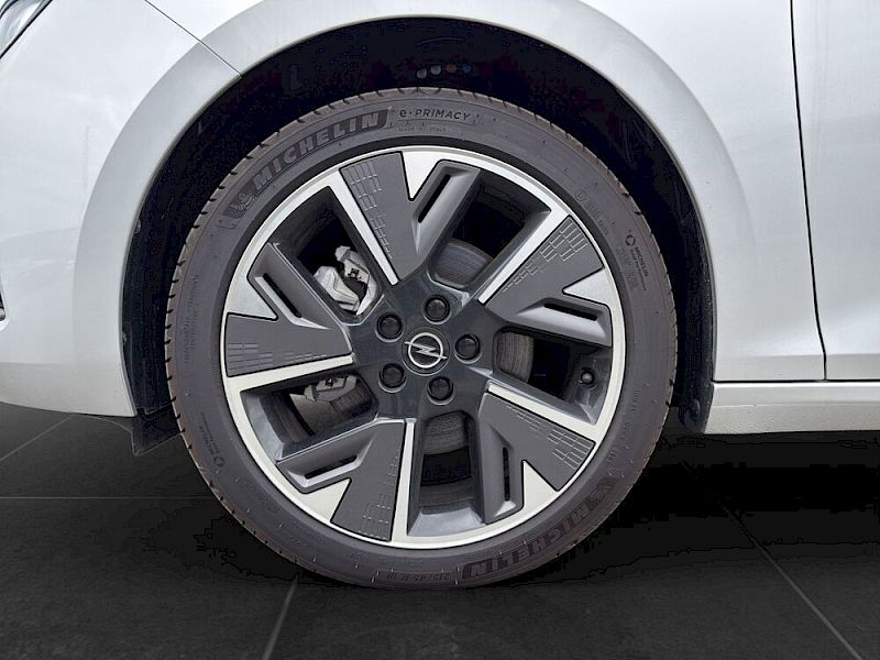 Opel Astra Electric Edition