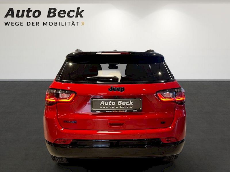 Jeep Compass 1.3 PHEV Summit 240 PS AT 4xe