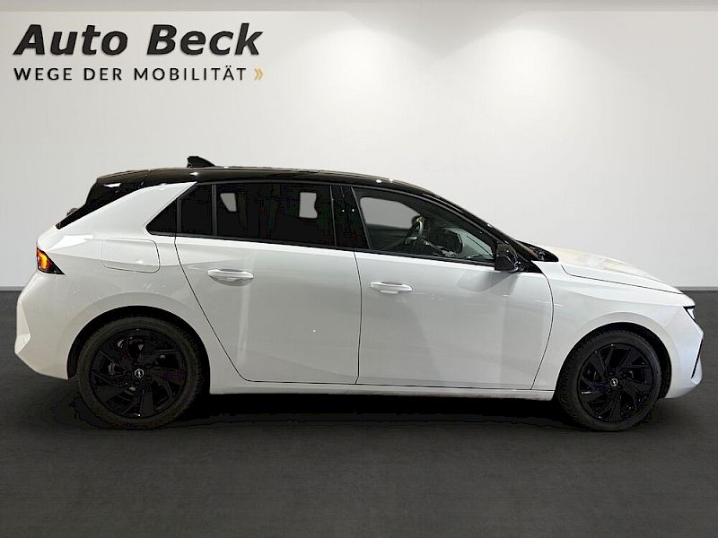 Opel Astra 1.2 GS AT8 *Winterreifen*