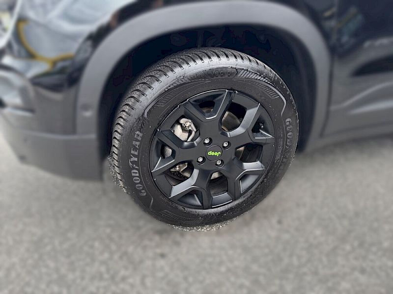 Jeep Avenger Overland Mild-Hybrid 4xe